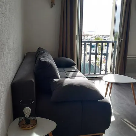 公寓 Pied A Terre, Sejour Idyllique Face A La Classe 2 Etoiles *