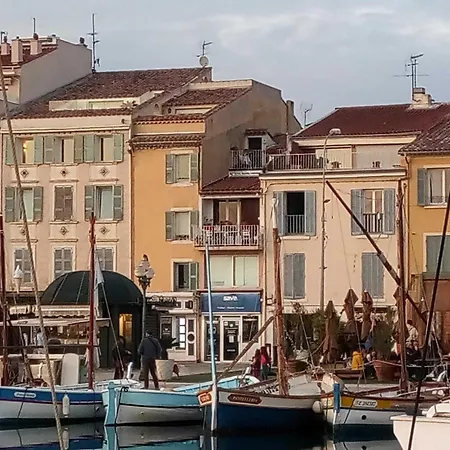 公寓 Pied A Terre, Sejour Idyllique Face A La Classe 2 Etoiles *