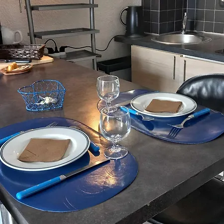 Апартаменты Pied A Terre, Sejour Idyllique Face A La Classe 2 Etoiles *