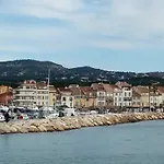 Pied A Terre, Sejour Idyllique Face A La Classe 2 Etoiles * Sanary-sur-Mer