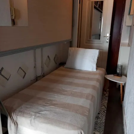 Pied A Terre, Sejour Idyllique Face A La Classe 2 Etoiles * サナリー・シュル・メール