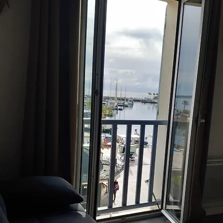 Apartamento Pied à Terre, Idyllique Face à La Classé 2 étoiles *